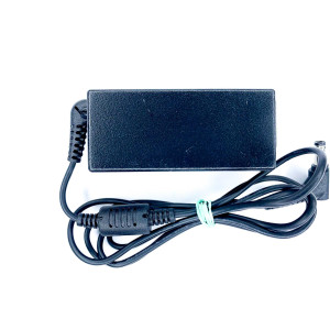 Блок живлення Fujitsu 40w 2.1a (19v) 3Pin -- Б/В